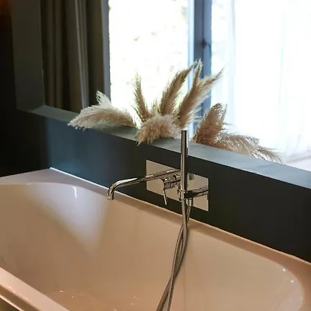 D'amis By Alix Hotel 3*